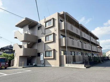 鯉田マンションの画像