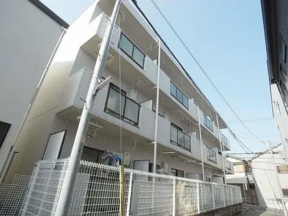 メゾンドリーの画像