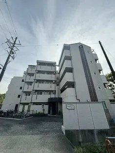 シャルマンフジ大体大【2階】の外観