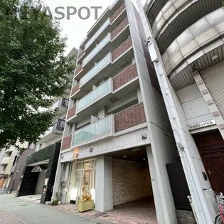 ユミ【5階】の外観