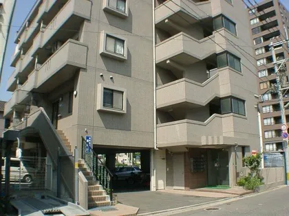 ペルメッソ博多の画像
