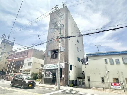 イーストコートの画像