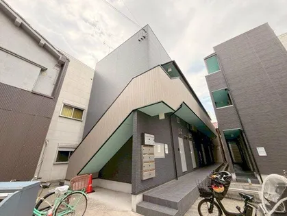 メゾンドボア加美【1階】の外観