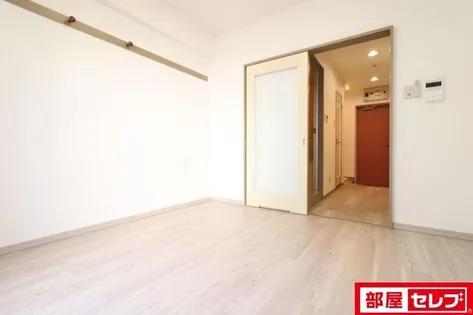 シーズンコート塩釜駅前【303号室】の内装