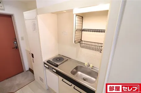 シーズンコート塩釜駅前【303号室】のキッチン