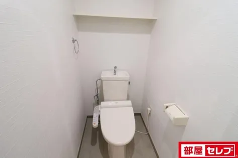 シーズンコート塩釜駅前【303号室】の内装