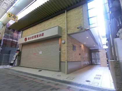 メープルスクエア心斎橋【1階】の外観