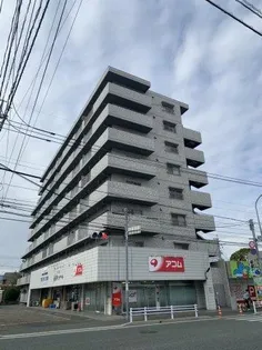 グルーリャ大和【1階】の外観