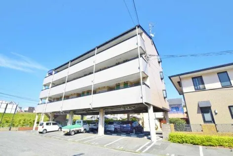 フォレストグリーンヴィラ【3階】の外観