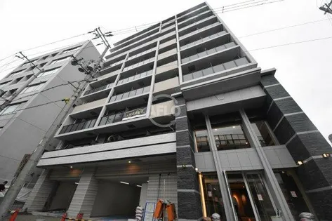 ファーストフィオーレ新梅田【7階】の外観