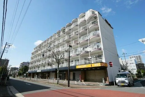 センチュリー鶴見【2階】の外観