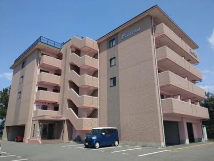 プラージュカンサイの画像