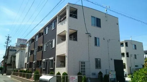 アルバ Aの画像