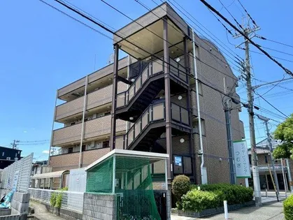 ルナアークファースト【2階】の外観