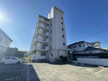 ルネアルマーニ【2階】の外観