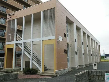 レオパレス中井町5【104号室】の外観