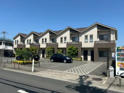 ファミリア【2階】の外観