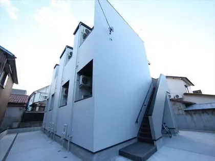 プレンフルIII【1階】の外観