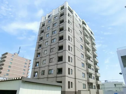 ピアツァルナ月寒中央【8階】の外観