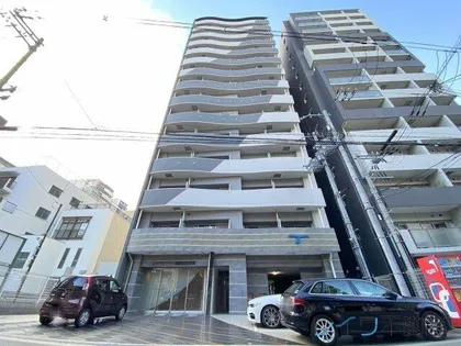 セレニテ北久宝寺【14階】の外観