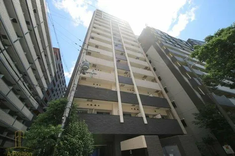 クリスタルグランツ梅田【5階】の外観