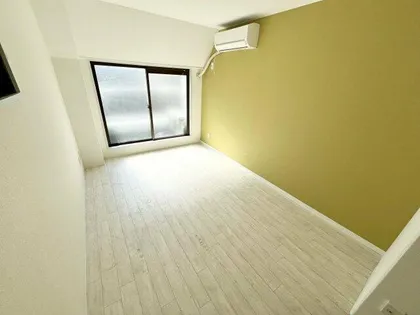 メゾン・ド・エム【4階】の居間