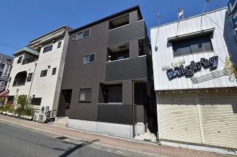大阪府大阪市鶴見区鶴見3丁目【アパート】の外観