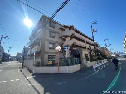 坂田マンション【1階】の外観