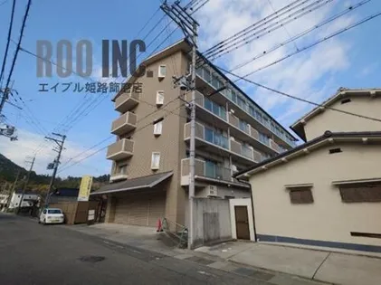 西鹿マンションの画像