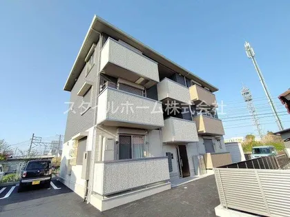 レールサイドコート花中の画像