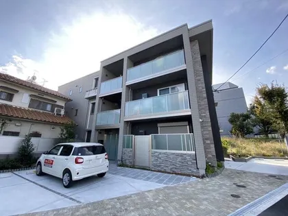 シャーメゾン芥川の画像