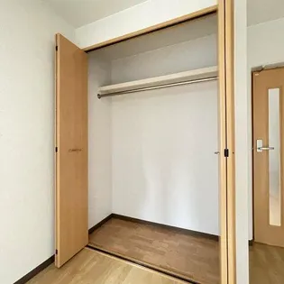 VIPちくさ【2階】の内装