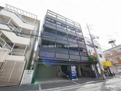 ペンギンメディアボックス【3階】の外観