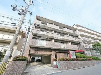 エデラ・カーサ【2階】の外観