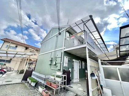 ウエストシャトーⅡ【1階】の外観