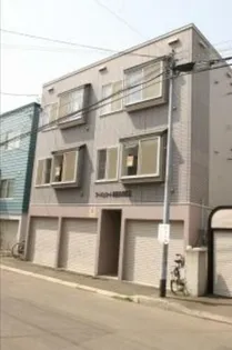 アーバンコート東区役所前III【2階】の外観