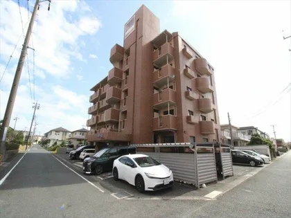 ユトリロキャッスルの画像