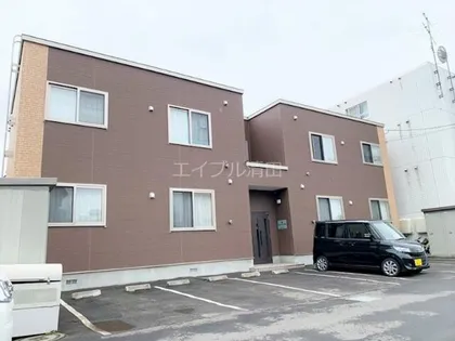 クローバーパーク真栄の画像