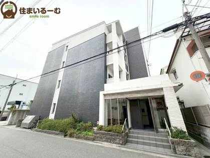 メゾンT I Uの画像