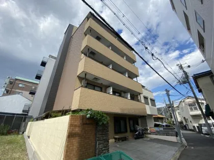 フラット鳴尾【502号室】の外観