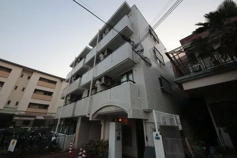 ジョイフル北武庫之荘【403号室】の外観