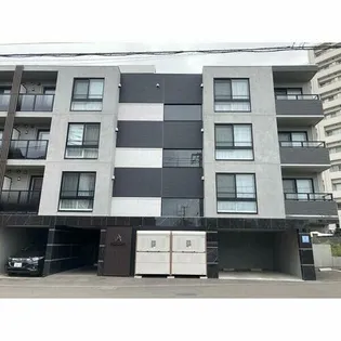 アルファスクエア福住2条【3階】の外観