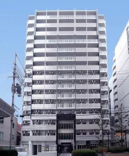 エステムプラザ大手前エヴァース【3階】の外観