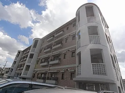 アンシャンテ川西の画像