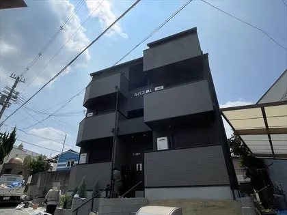 アルバス豊川【2階】の外観