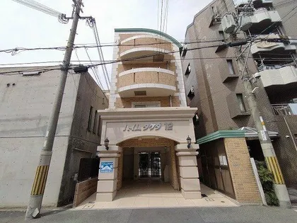 大阪府吹田市山手町1丁目【マンション】の外観