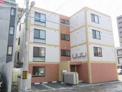 リリ円山北4【4階】の外観