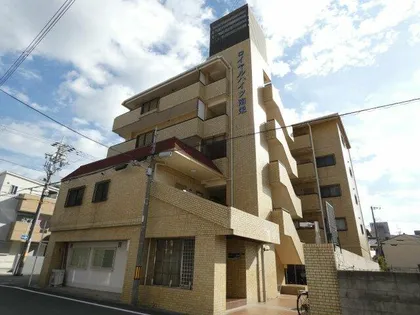 ロイヤルハイツ南栄の画像