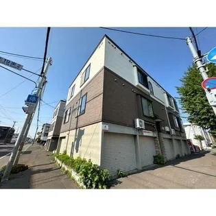 メゾンパルファン【3階】の外観