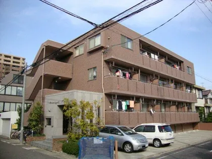 プリミエール川名【1階】の外観